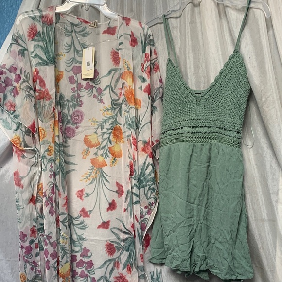 Floral Kimono and Green romper Set - Picture 1 of 9